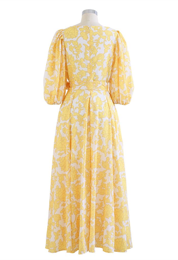 فستان ماكسي برقبة على شكل V وطبعات زهور الكرمة من Divine Flower باللون الأصفر