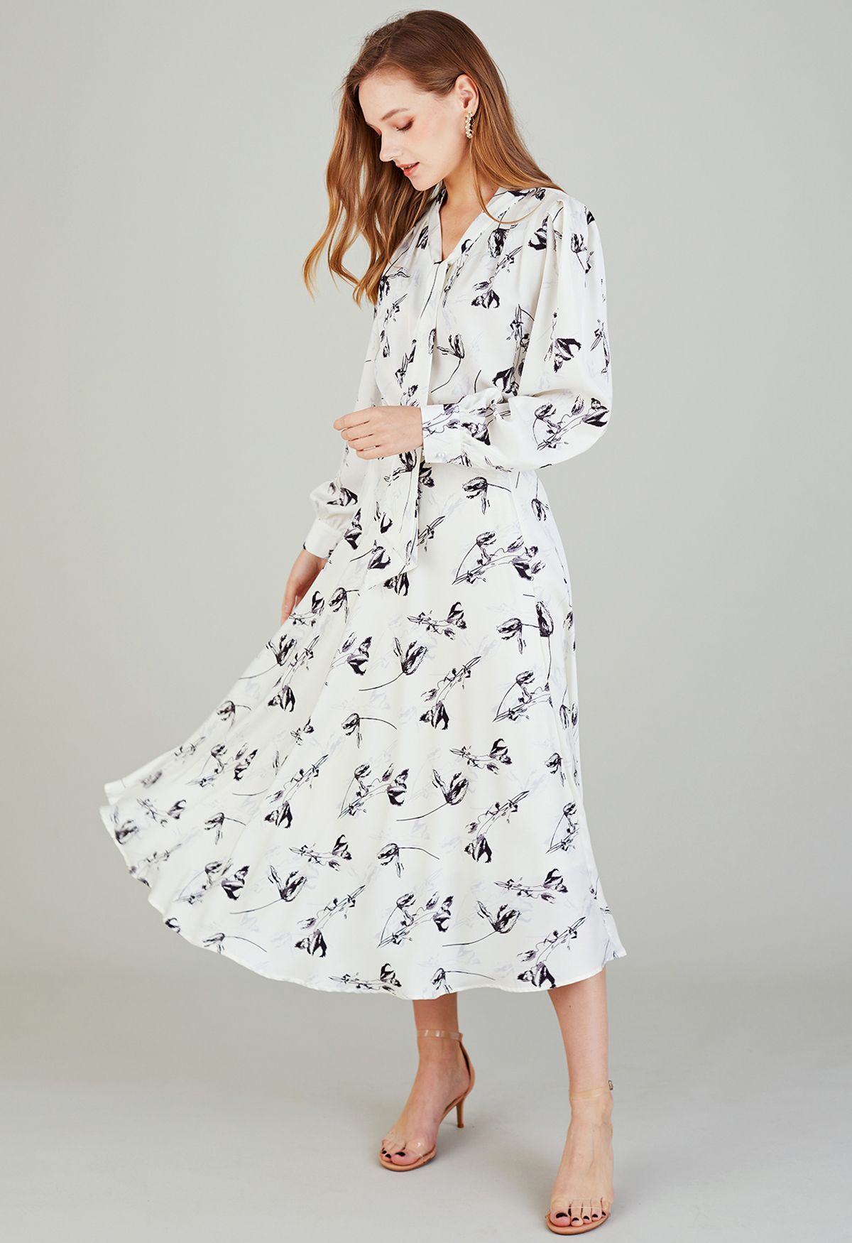 Tulip Print Satin Maxi Skirt in White